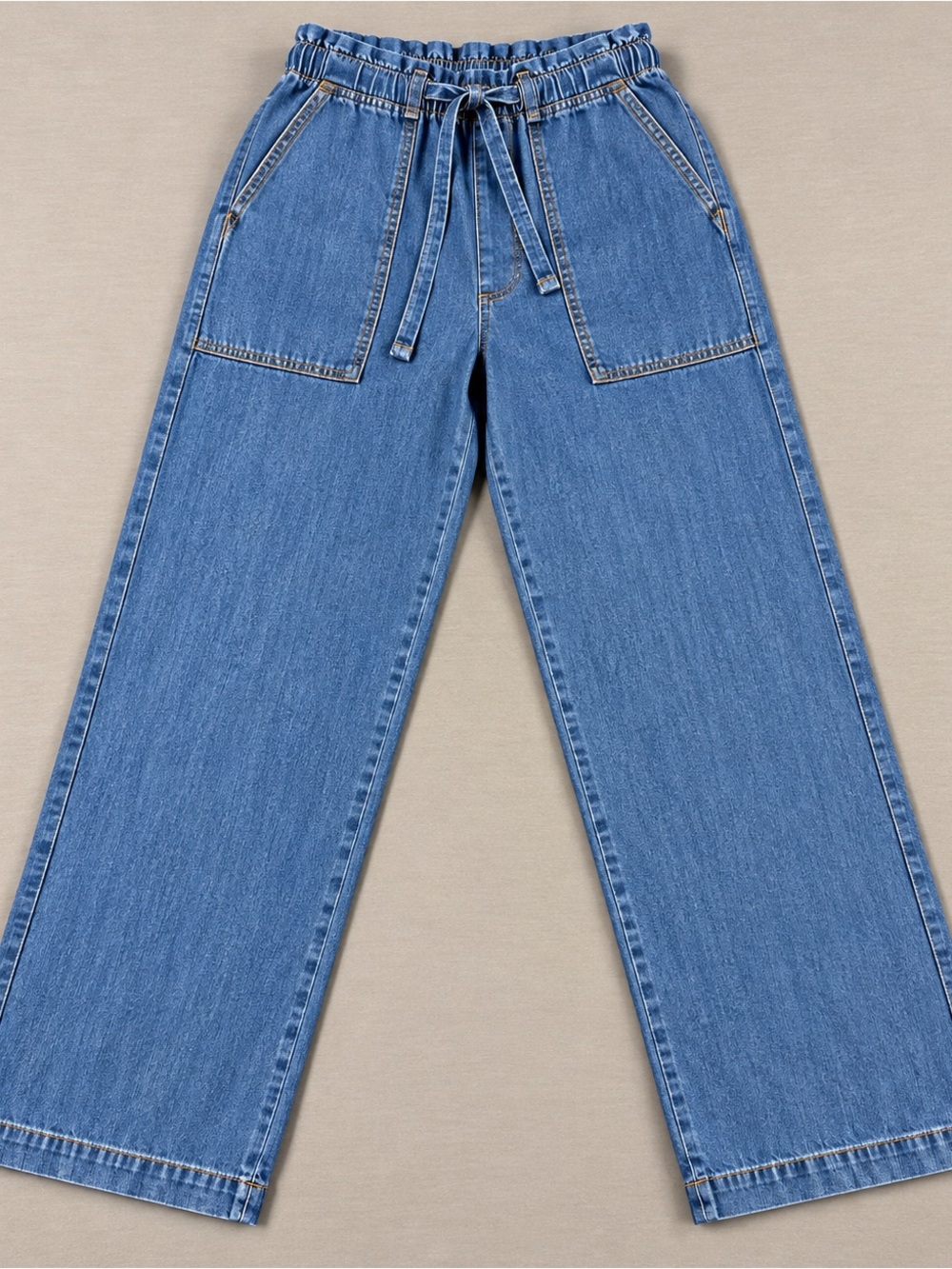 Banana Republic Summerweight Pull-On Straight Leg Jeans S NWT